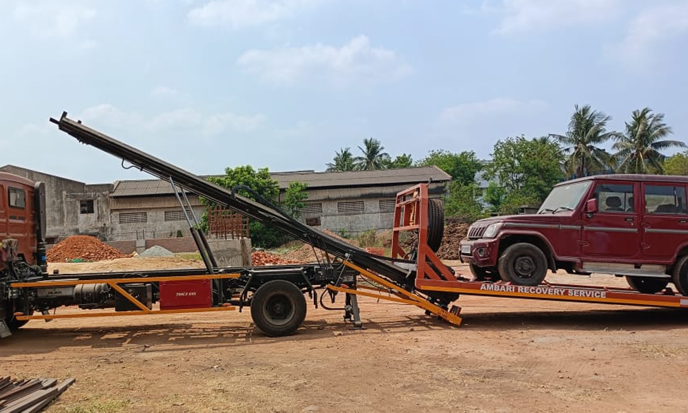 Luxury cars Recovery Service in Guindy